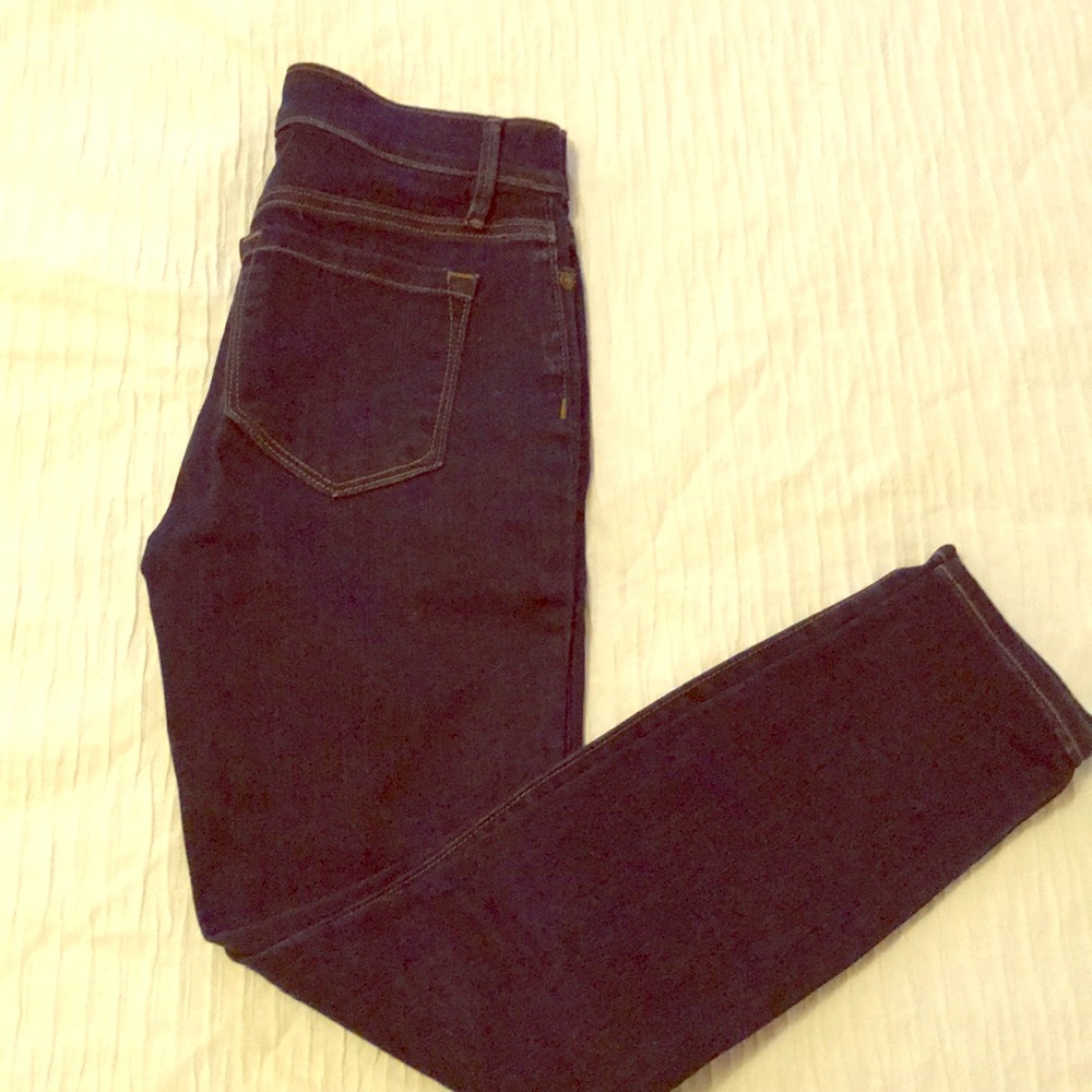Dark Rinse Skinny Jeans from Loft 00P